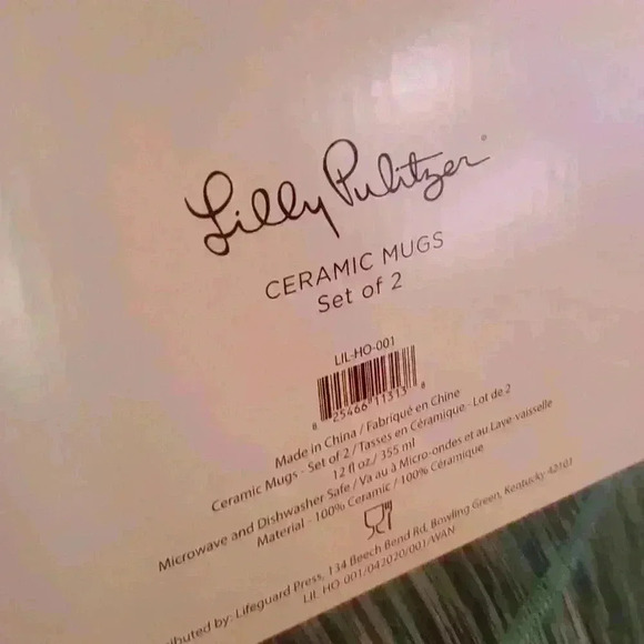NWT in Box Set of (2) Lilly Pulitzer Mugs 12 fl oz - Picture 2 of 2